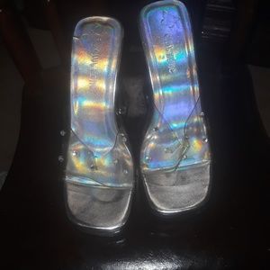 Vintage platform clear with rhinestones